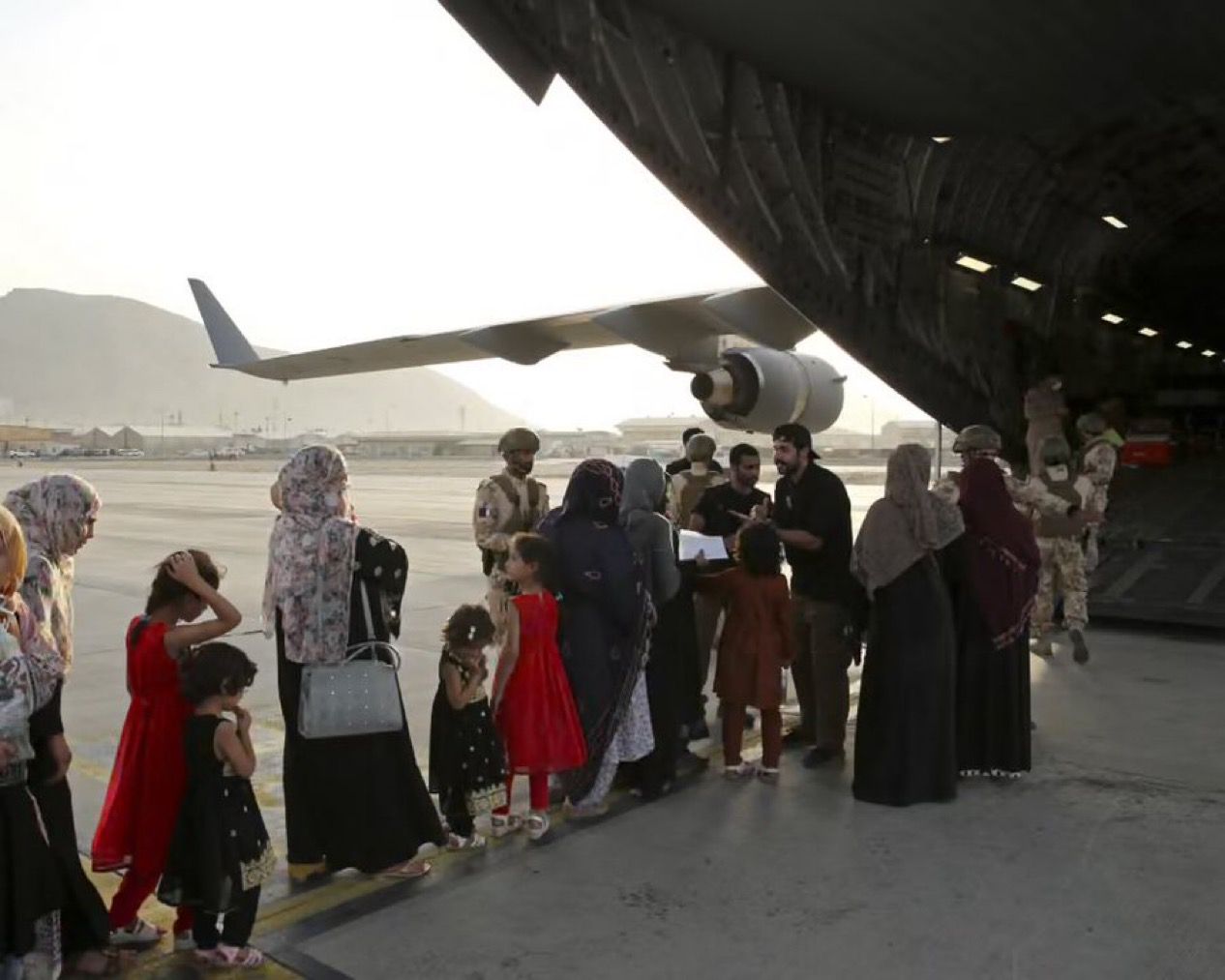 RDC-USA: Les États-Unis envisagent de relocaliser des réfugiés afghans vers la RDC, une option controversée