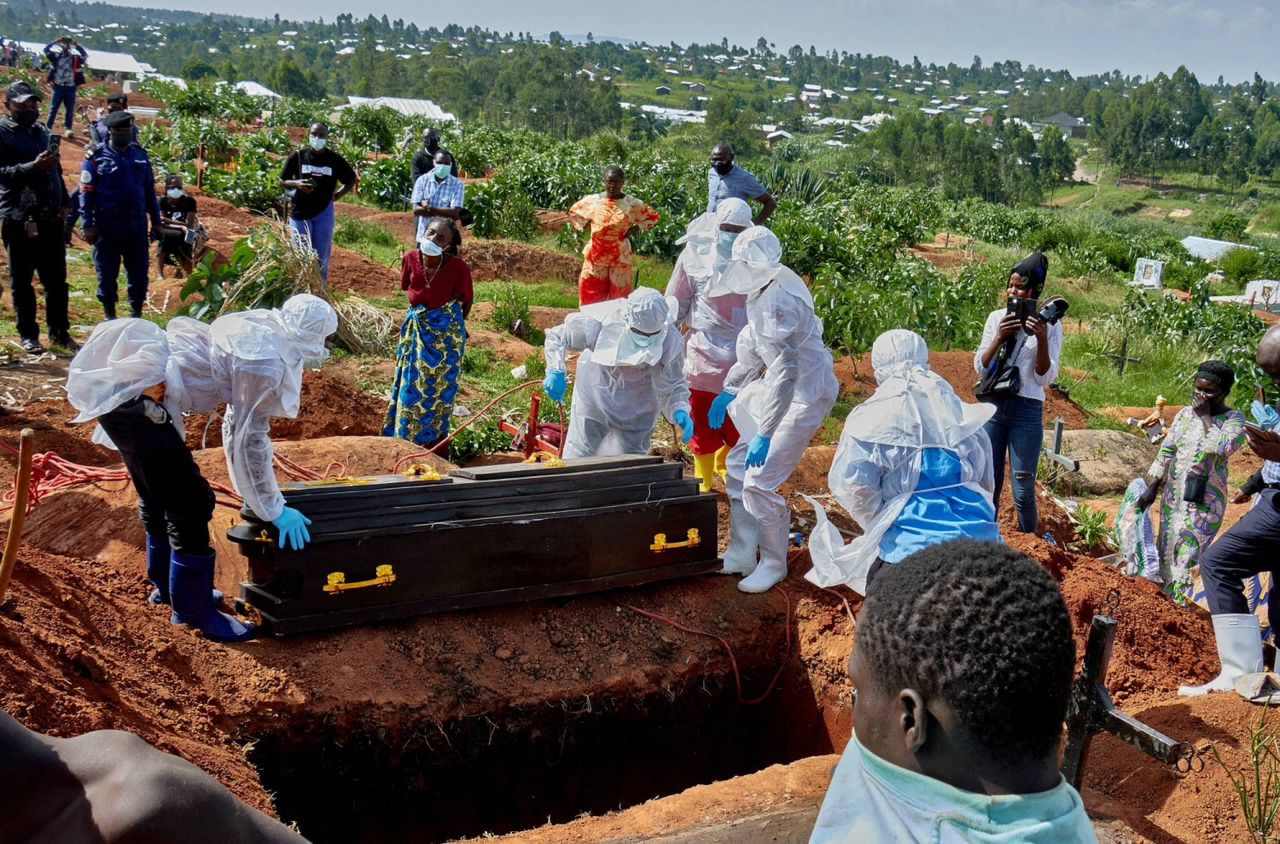 Ebola en Ituri: comprendre les pratiques funéraires pour éviter les résistances communautaires
